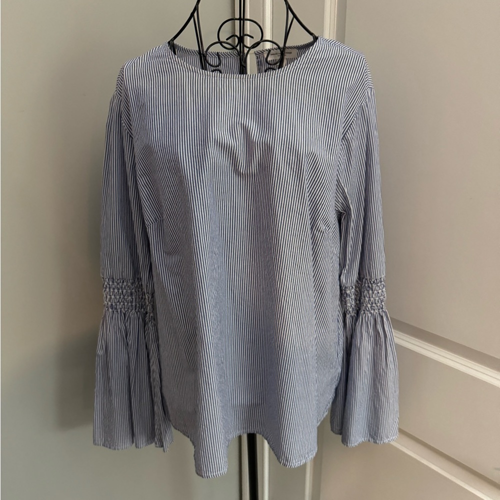 BeachLunchLounge Collection Striped Blue Blouse w/ Bell Sleeves in Size Large